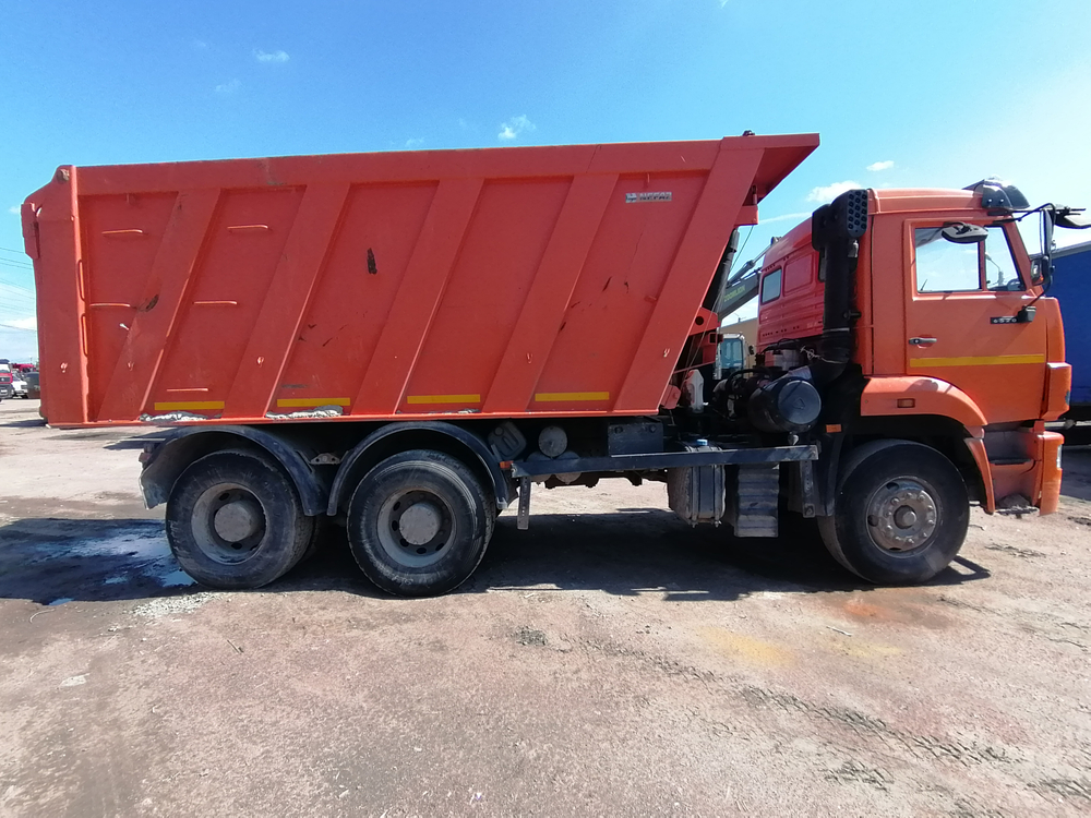 КамАЗ 6520 6x4 Самосвал 6520-53 (Дизельный, 11,8 л, 400 л.с., МТ)