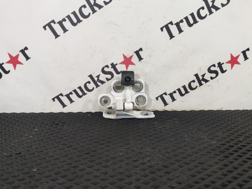 Петля двери правой