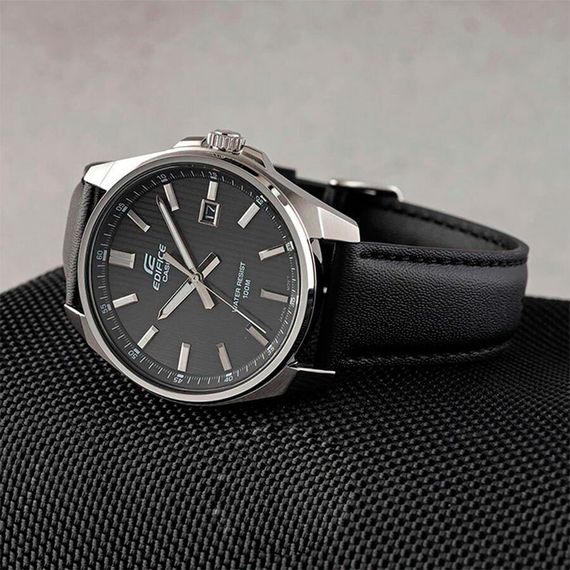 Наручные часы Casio EFV-150L-1A
