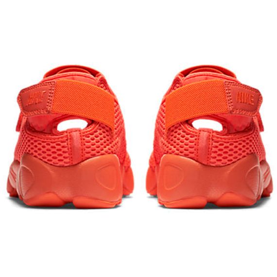 Nike Air Rift Беговые кроссовки Низкий Верх Мужские