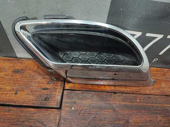 Насадка глушителя правая Chery Tiggo 7 Pro 20-24 Б/У Оригинал 602000940AA