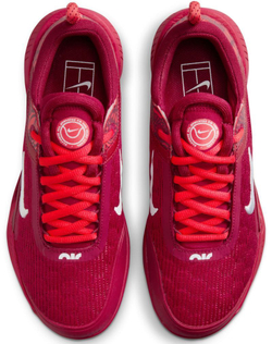 Женские Кроссовки теннисные Nike Zoom Court NXT Clay - noble red/white/ember glow