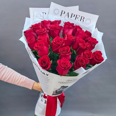 Букет из 25 роз сорта "Эксплорер" (Эквадор 60 см)