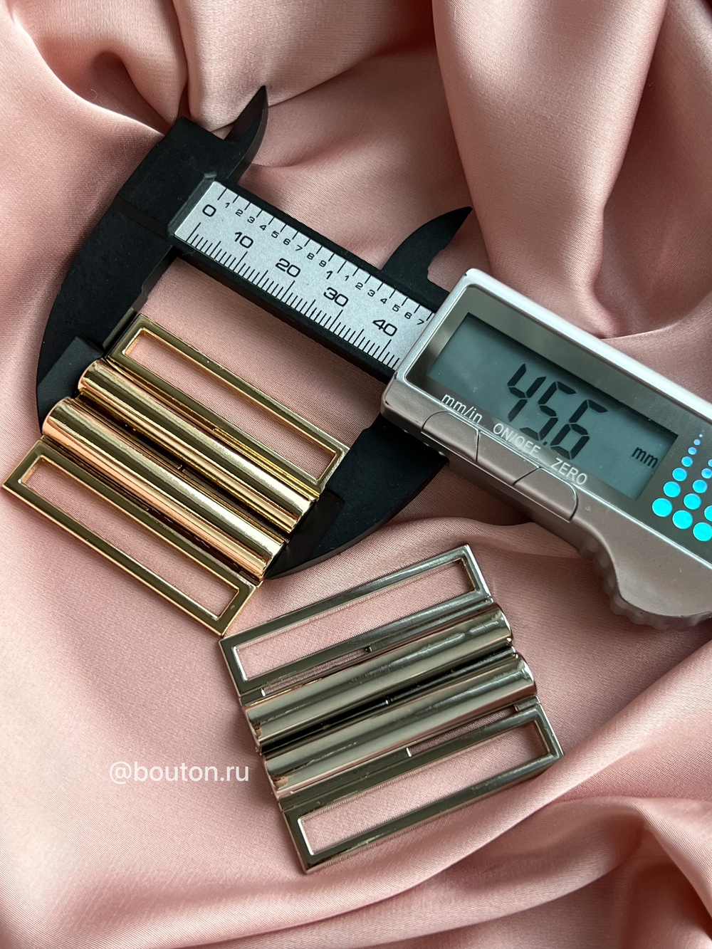 Пряжка застежка металлическая серебро для пуховика 4,5 х 4 см