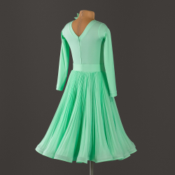 Lilia 14-01-01-Сb | Рейтинговое платье гофре для спортивных бальных танцев | Vasileva Dance