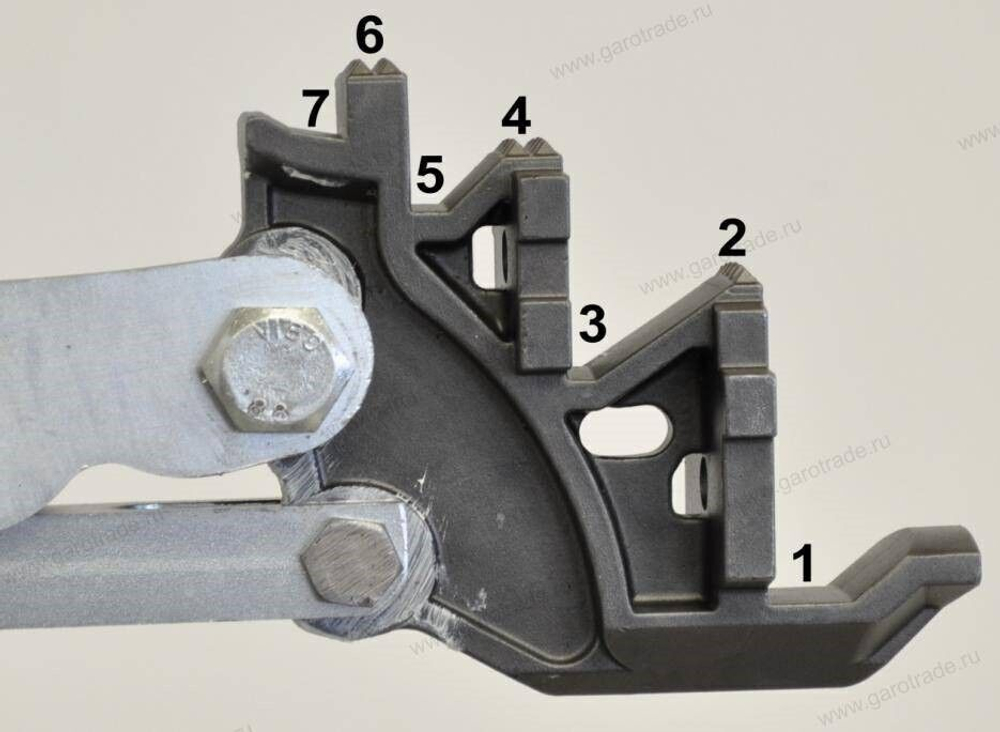 Шиномонтажный станок для колес грузовых автомобилей тракторов и спецтехники до 47 (58) дюймов S558 Giuliano