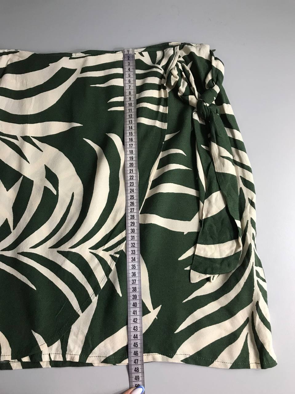 Юбка Defacto на запах, маркировка 40, визуально на 44 размер, новая