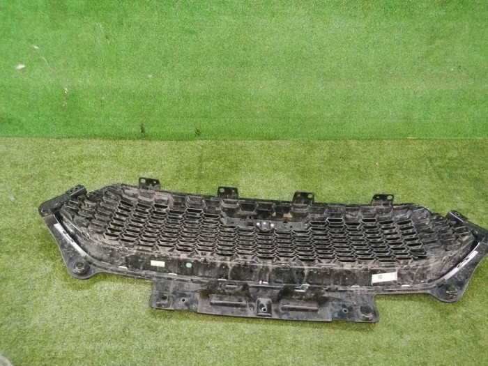 Решетка радиатора Haval F7 (2018-2022)