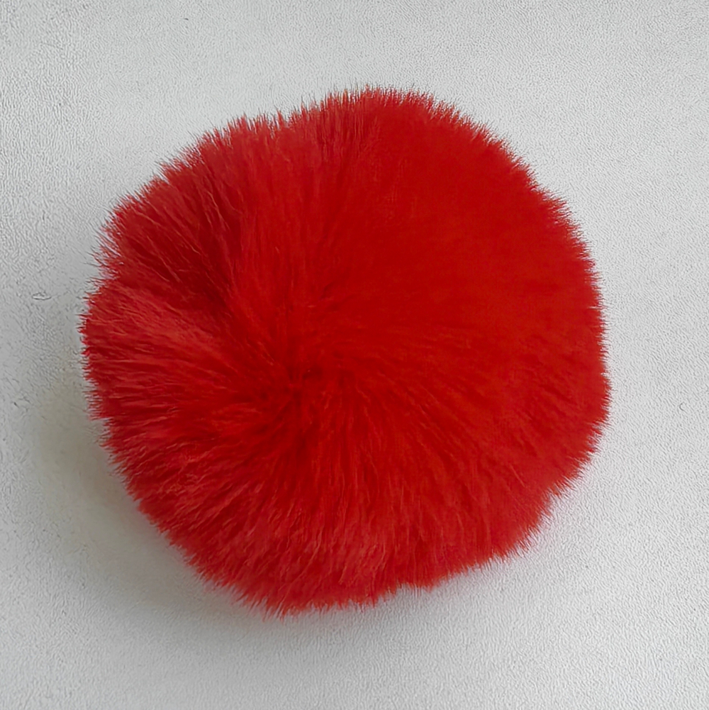 Помпон из искусственного меха "Красный" d=7 см