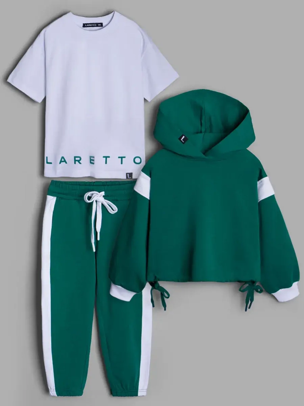 Спортивный костюм для девочки в школу