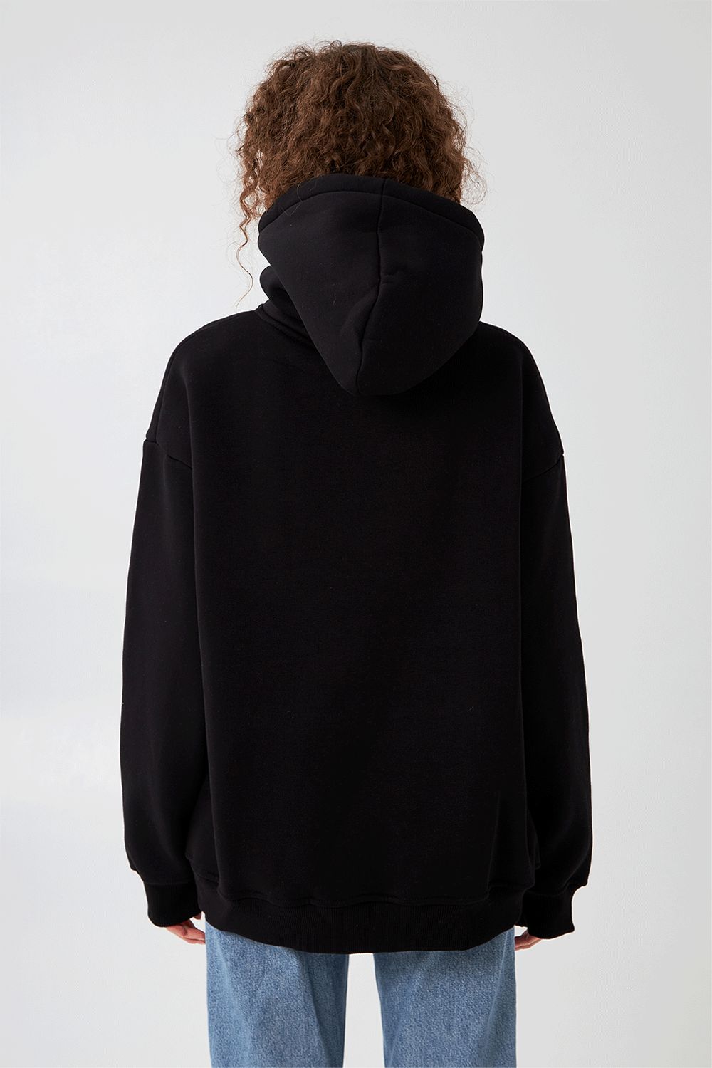 Худи Helgi Ingvarr ЗМЕЙ-ОГНЕННЫЙ ВОЛК Черный