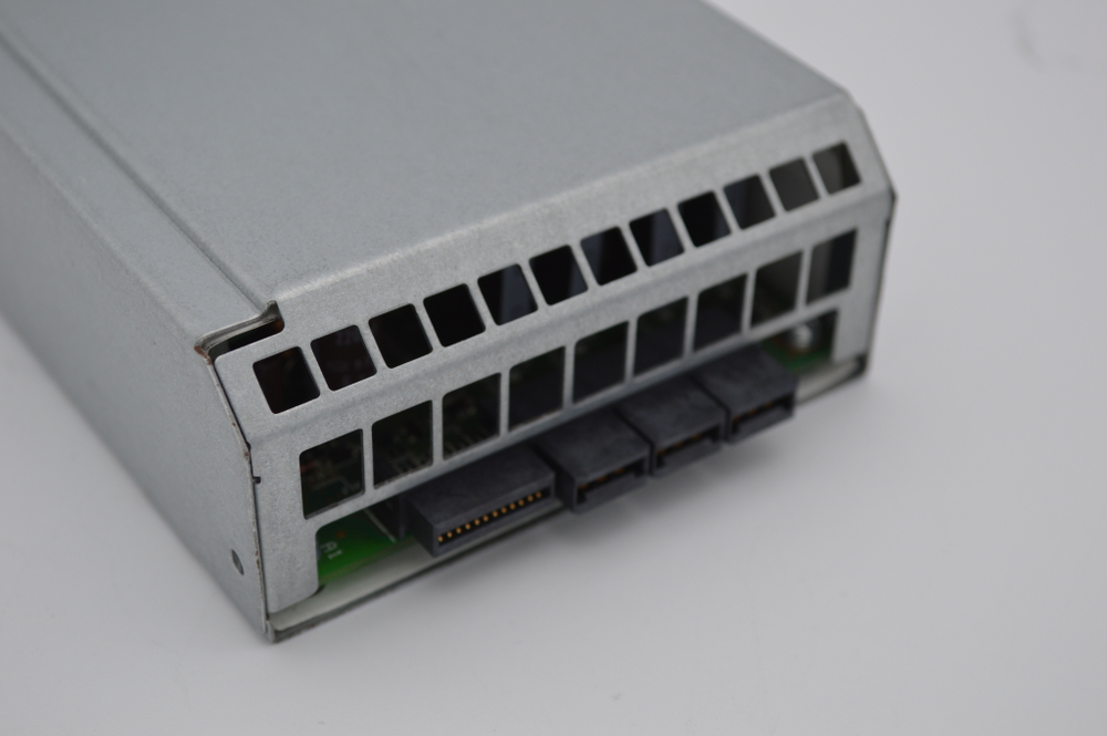 Блок питания для Lenovo R680G7