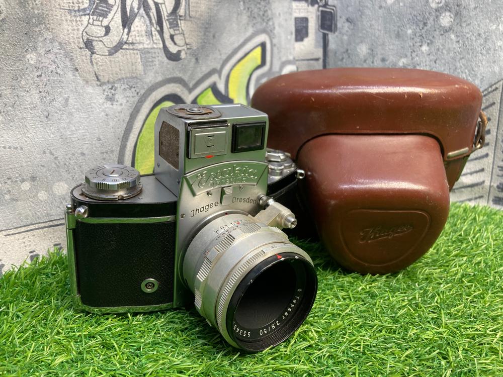 Exakta Varex LLA + Tessar 2.8/50