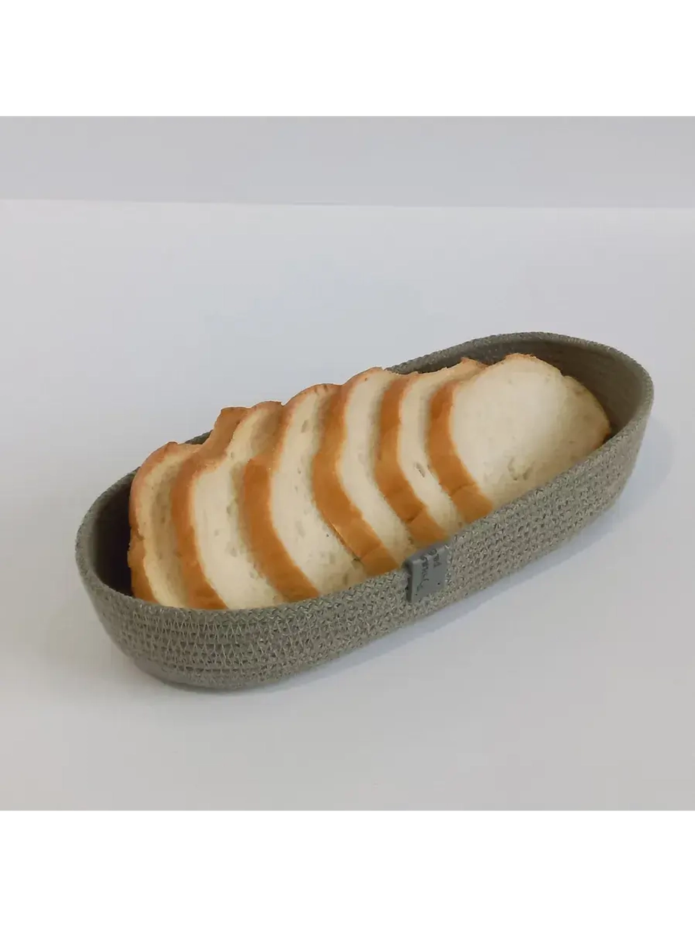 Корзинка для хранения плетеная