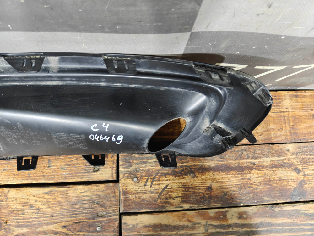 Накладка ПТФ переднего бампера правая Citroen C4 2 15-22 Б/У Оригинал 9815353177