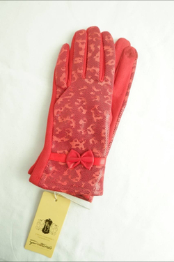 Перчатки Pittards яркие , новые