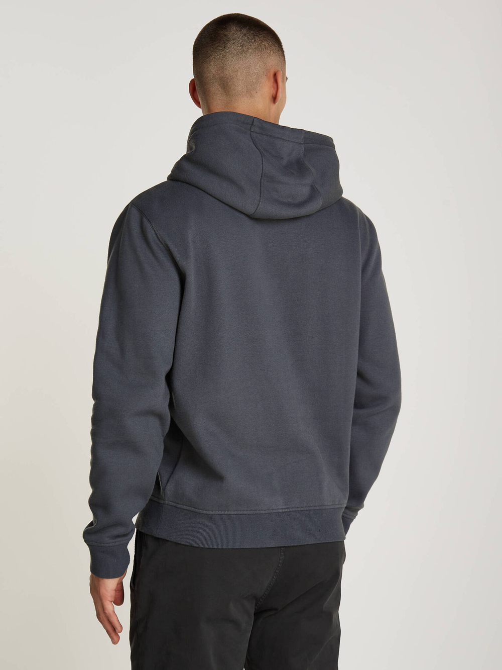 Худые Tommy Jeans - графитовый(DM0DM20743)