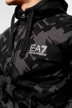 Спорт костюм EA7