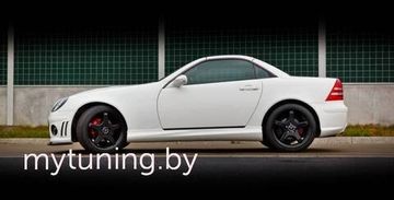 Накладки на пороги для Mercedes SLK R170