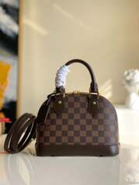 Louis Vuitton Alma BB