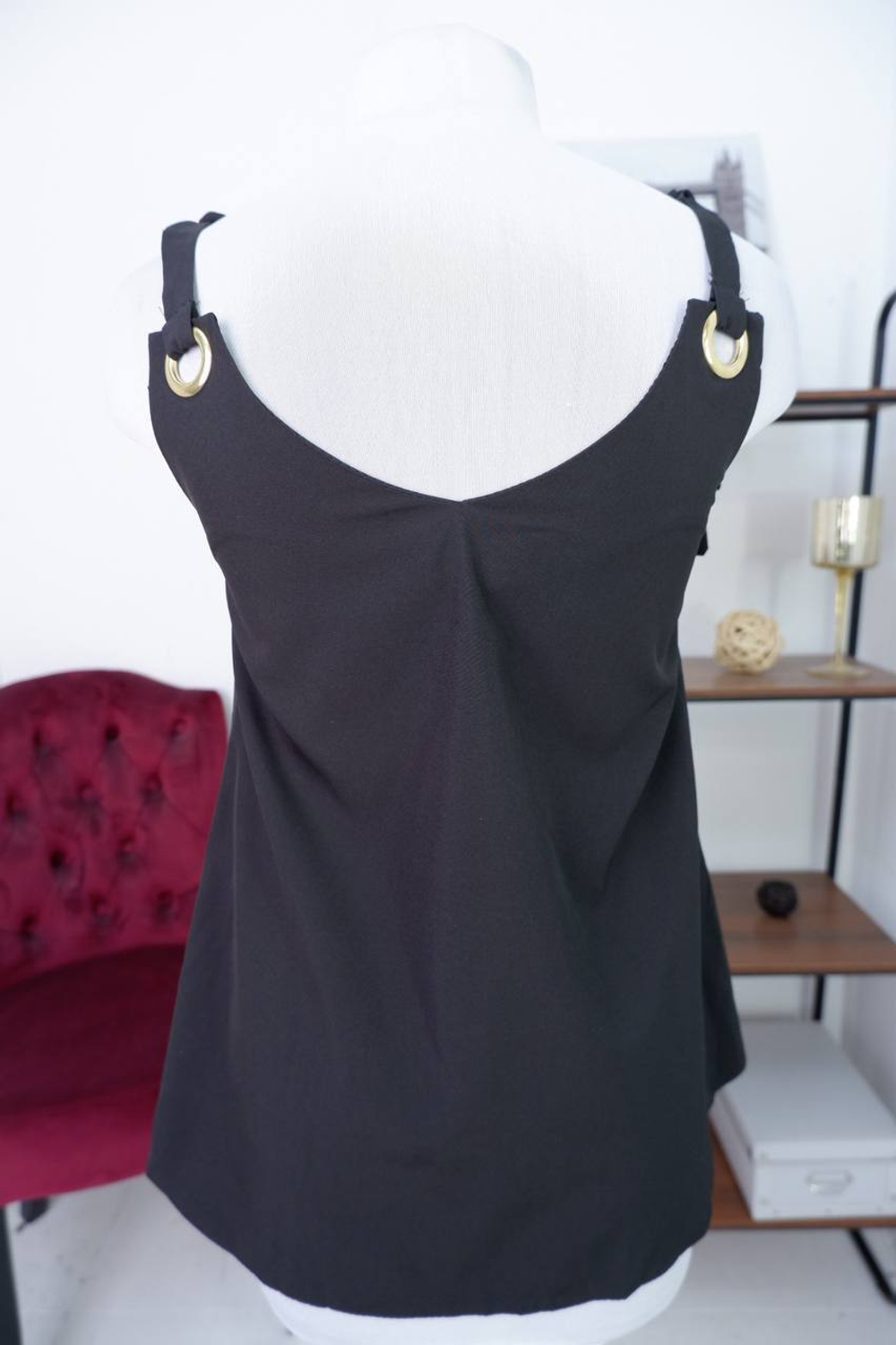 Топ Roza свободного кроя, визуально 42 размер, новый