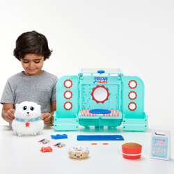 Игровой набор Little Tikes Rescue Tales - Рюкзак с питомцем собакой салон красоты + аксессуары 657726
