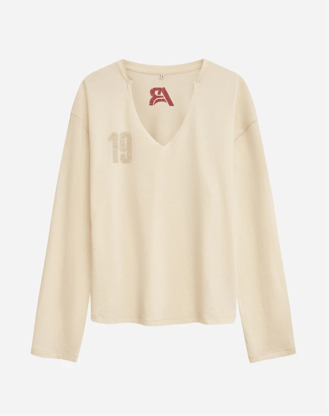 Лонгслив в стиле ретро