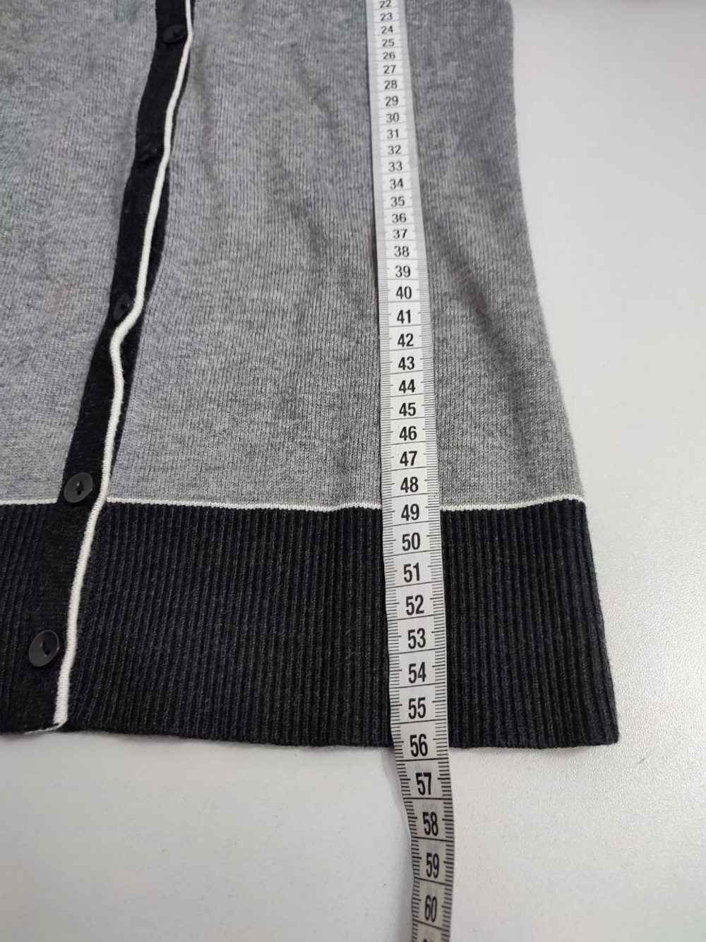 Кардиган на пуговицах 42 размер