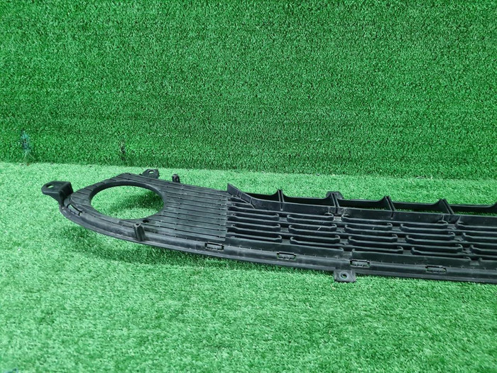 Решетка переднего бампера Kia Cerato 4 (2018-2021)