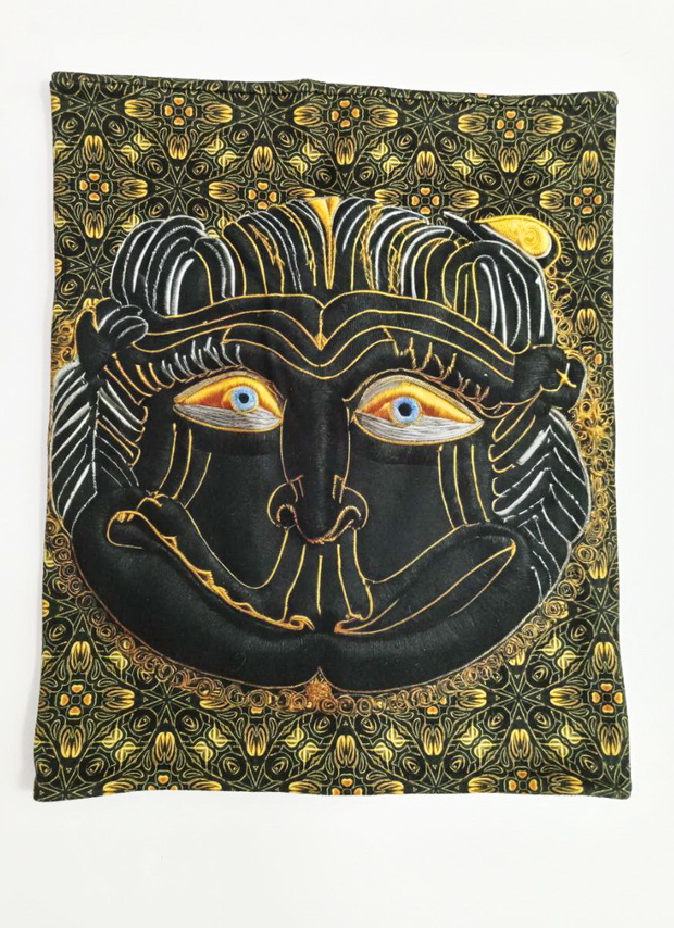 Двусторонний снуд «Орёл и Лев» по мотивам белокаменной резьбы домонгольских храмов древней Руси