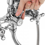 IDDIS Sam Смеситель для ванны с длинным изливом SAMSBL2i10