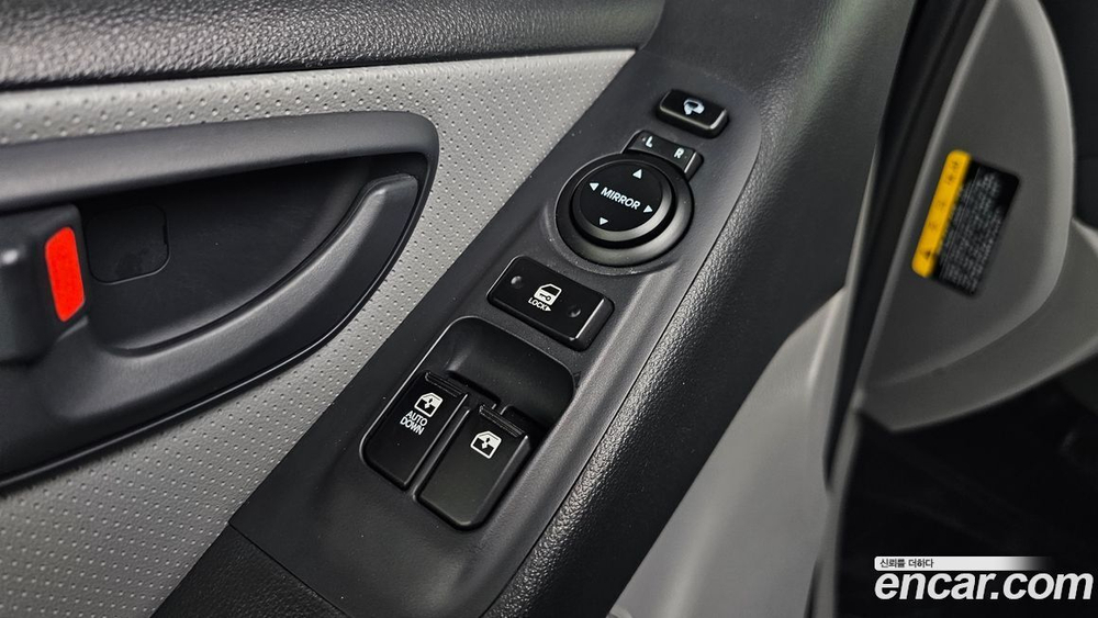 Hyundai The New Grand Starex Van 3-х местный (12.2019)