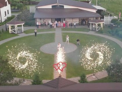 Конкретные примеры салютов на свадьбу