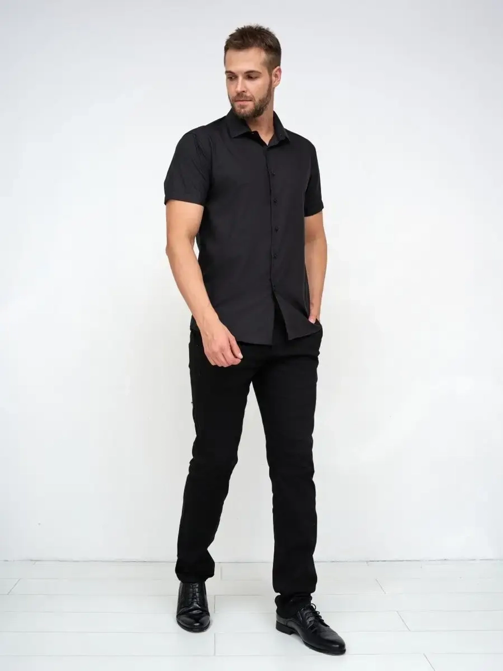 Рубашка приталенная с коротким рукавом