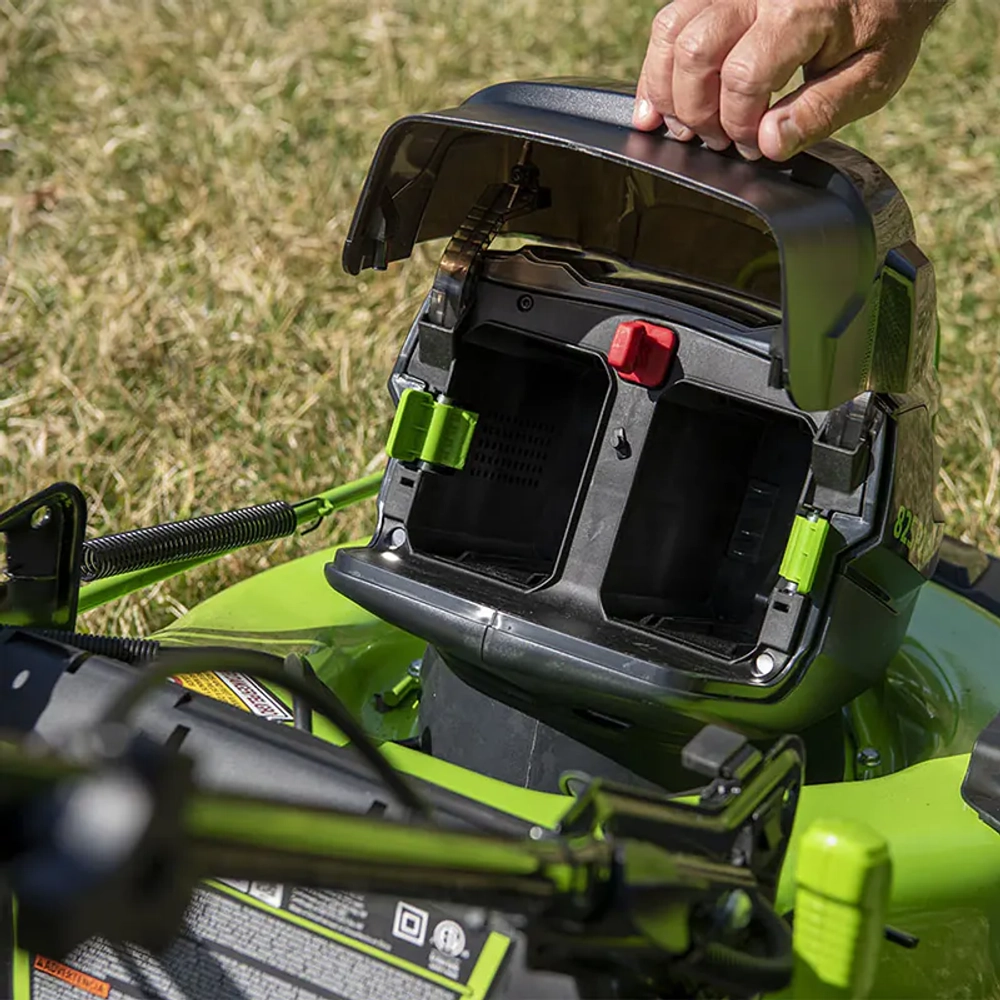 Аккумуляторная газонокосилка Greenworks GC82LM51SP2K2 82В (1 x 5 Ач, ЗУ) нож 51 см, 2515907UB