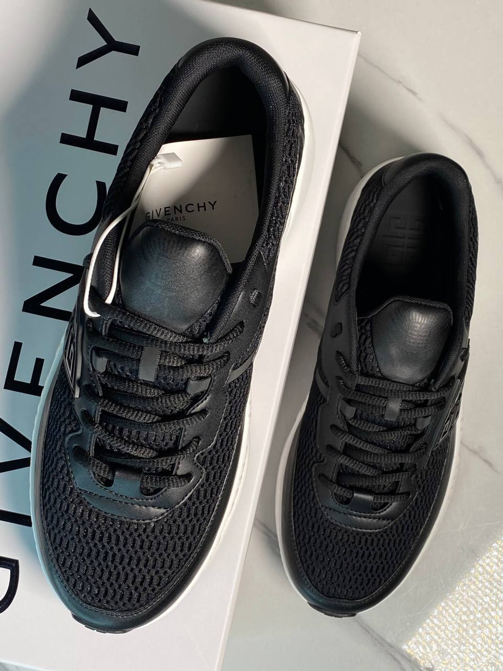Кроссовки Givenchy