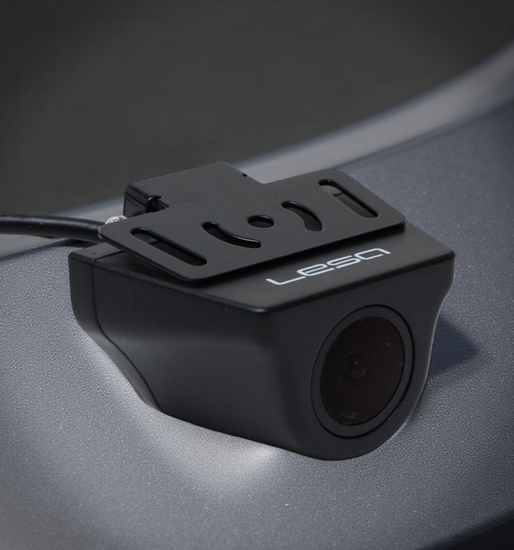 Автомобильная камера заднего вида для премиальных зеркал LESA