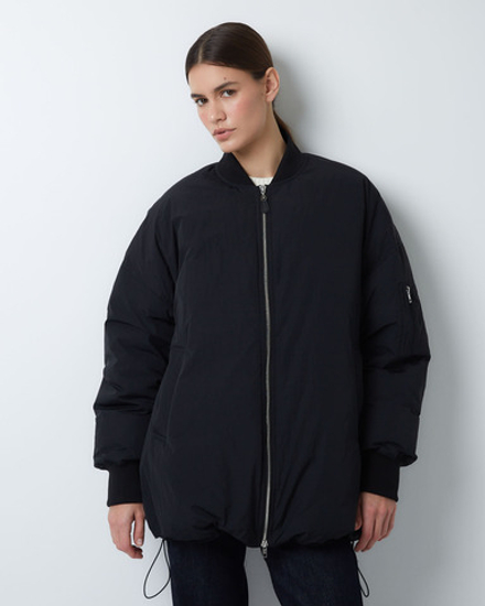 Бомбер на пуху черный