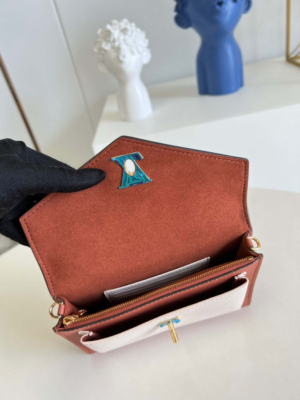 Louis Vuitton Mylockme Chain Pochette