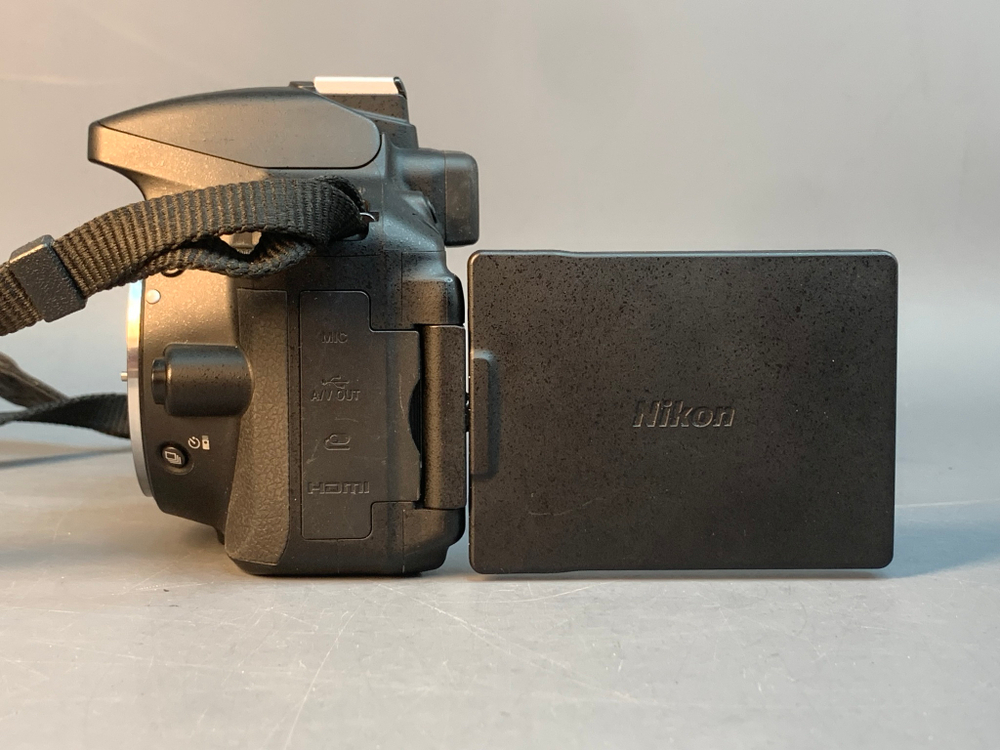 Nikon D5300 Kit 18-55mm