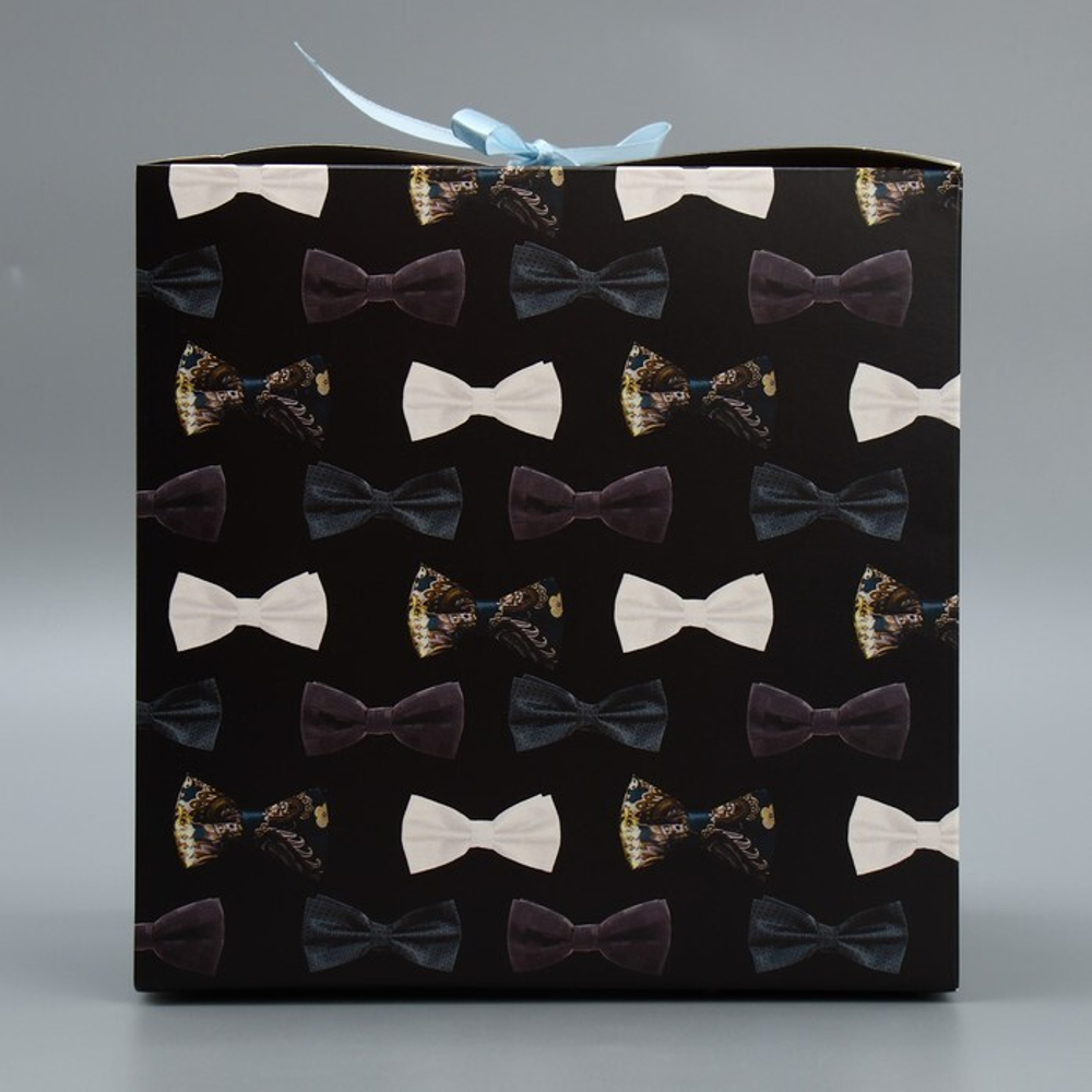 Коробка складная «Джентельмену», 18 × 18 × 18 см