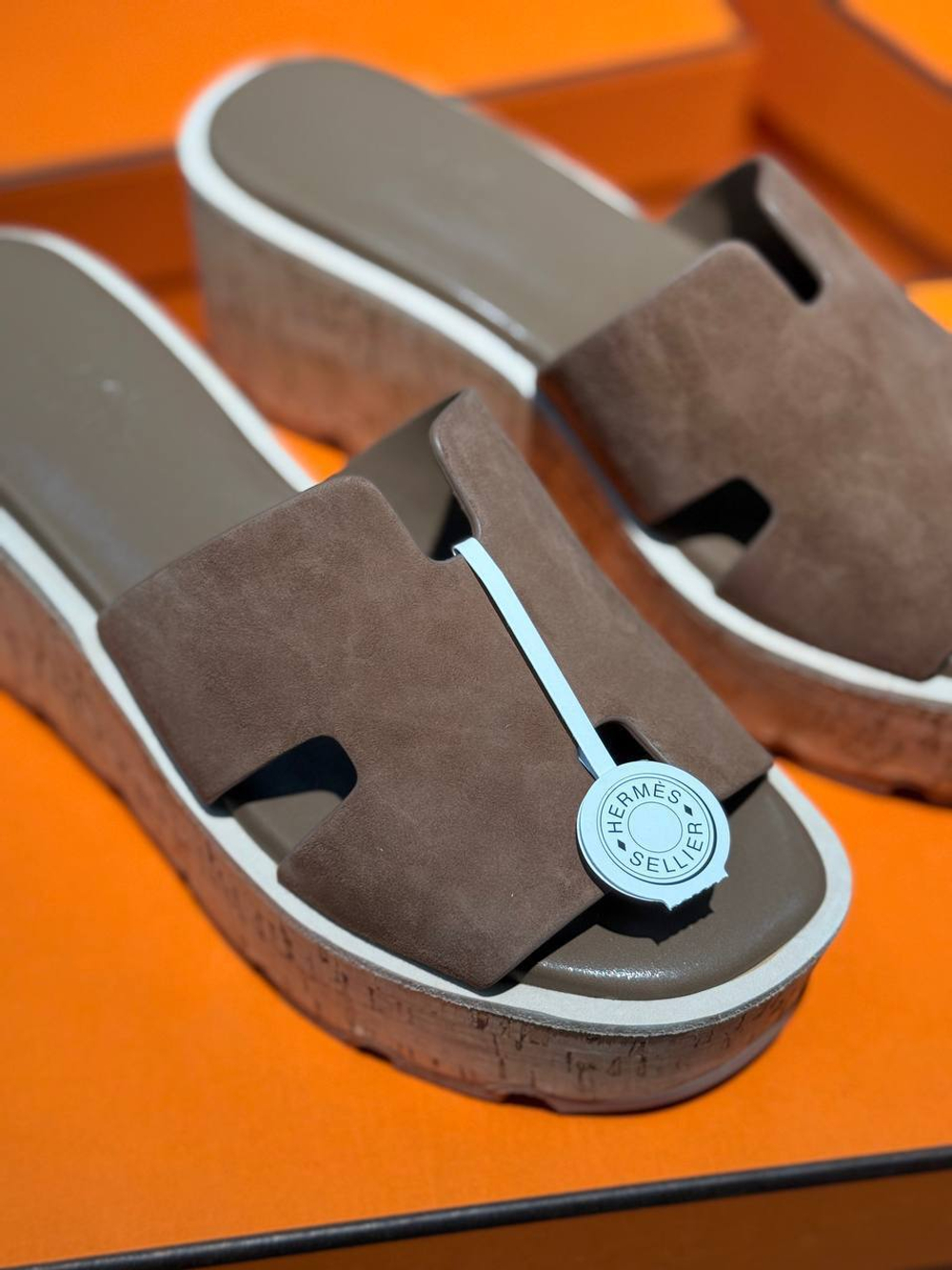 Шлепанцы Hermes