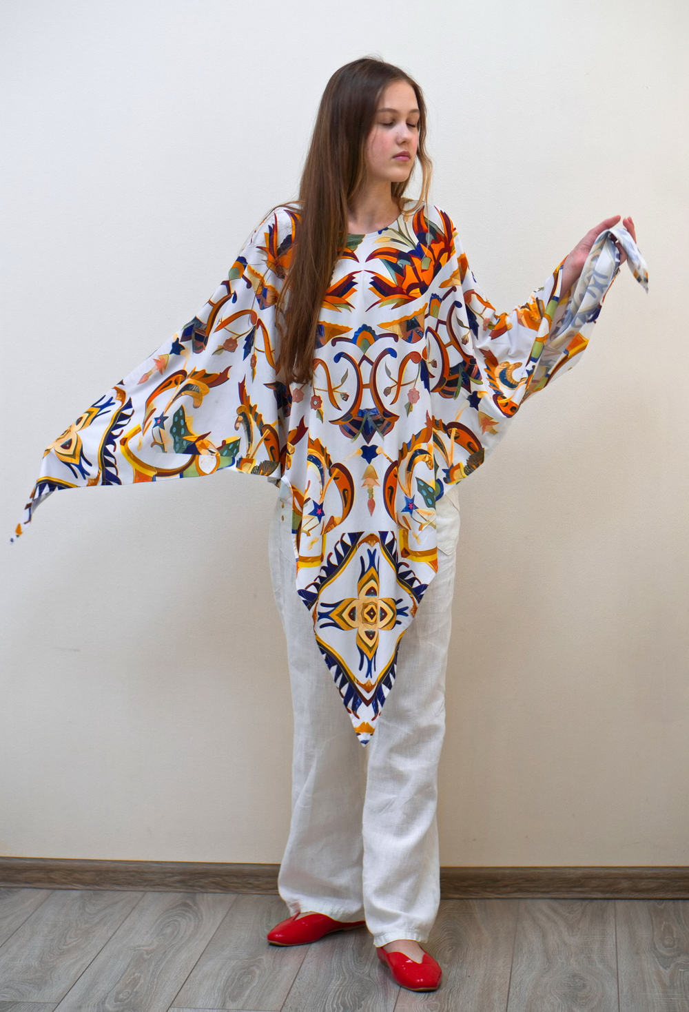 Накидка-пончо "Римские каникулы" по мотивам узорчатой столешницы в технике "пьетра дура"