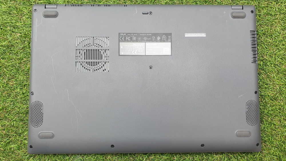 Ноутбук ASUS M515DA-BR355T 1366x768, AMD Ryzen 3 3250U 2.6 ГГц, 8 ГБ