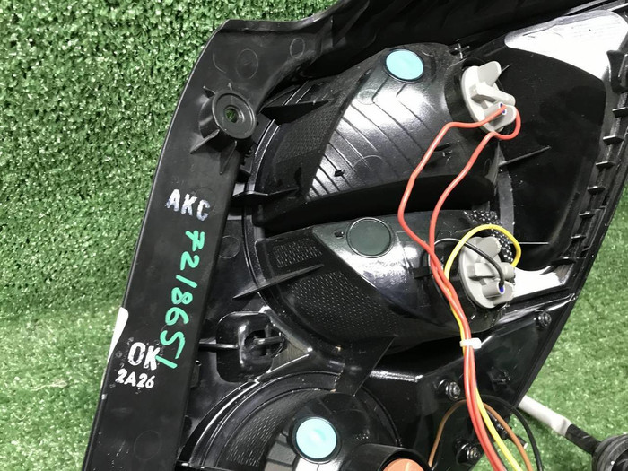 Фонарь левый Chevrolet Aveo T300 (11-20) хэтчбек