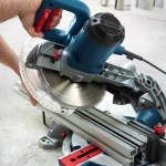 Торцовочная пила GCM 216 BOSCH 0601B33000