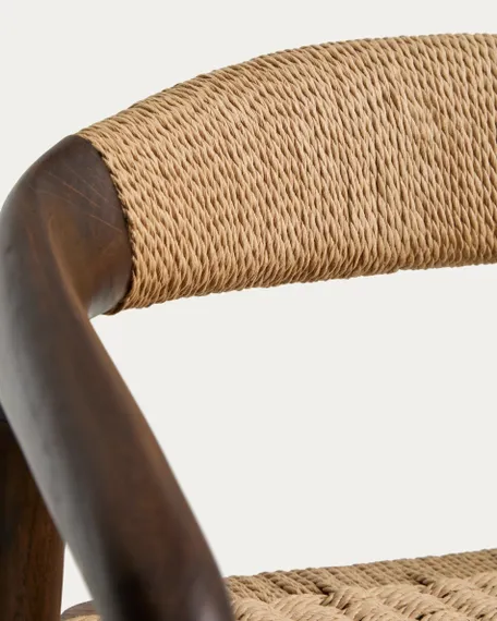 Уличный полубарный стул Derile из массива дуба в отделке орех и бежевой веревки