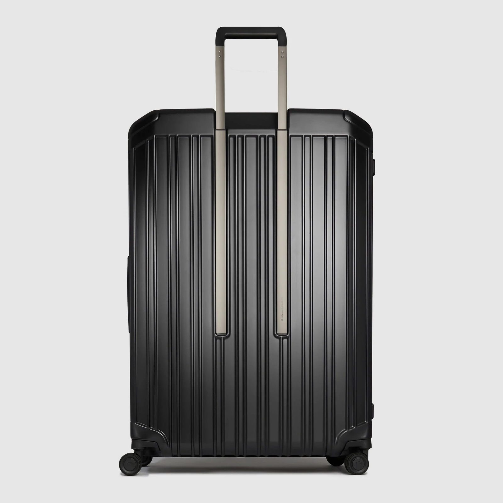 Чемодан большой XL Piquadro BV6951PQL/Nero Opaco
