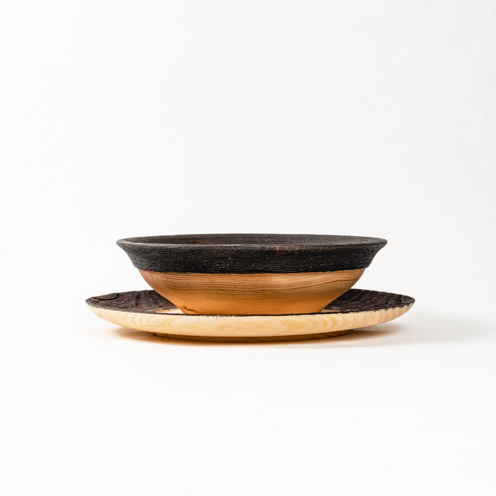 Набор деревянных тарелок из дерева сибирский кедр - 2 шт. TN84