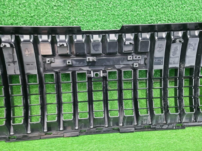 Решетка радиатора JAECOO J7 (2023-н.в.)